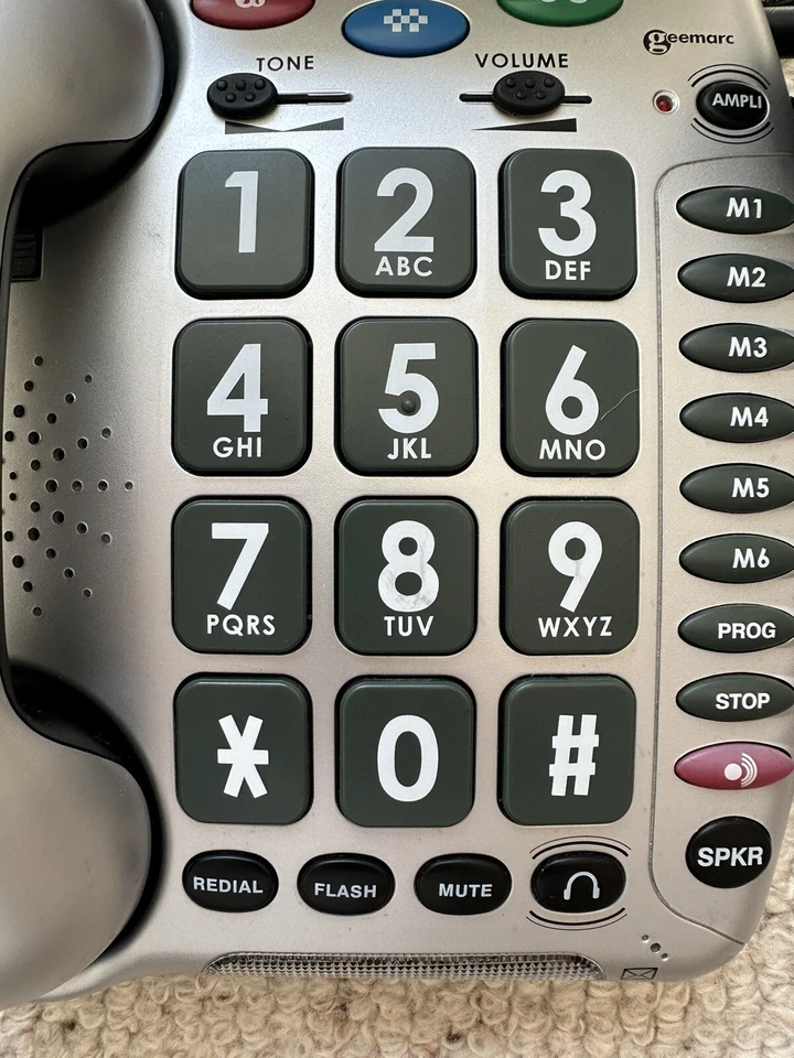 Teléfono de respuesta a emergencias Geemarc Ampli600 teléfono de una sola línea 4950A alarma remota Foto 2 de 4