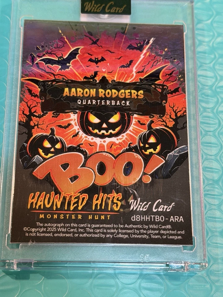 Wild Card Haunted Hits 2025 Aaron Rogers Autografiado Oro Vinilo Boo Verdadero 1 de 1 Foto 2 de 3