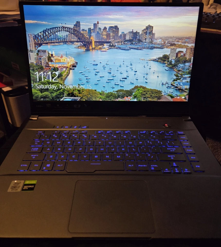 ASUS - ROG Zephyrus M15 15.6" Gaming Laptop - Intel Core i7 - 16GB RAM-516GB SSD - Image 4 of 4