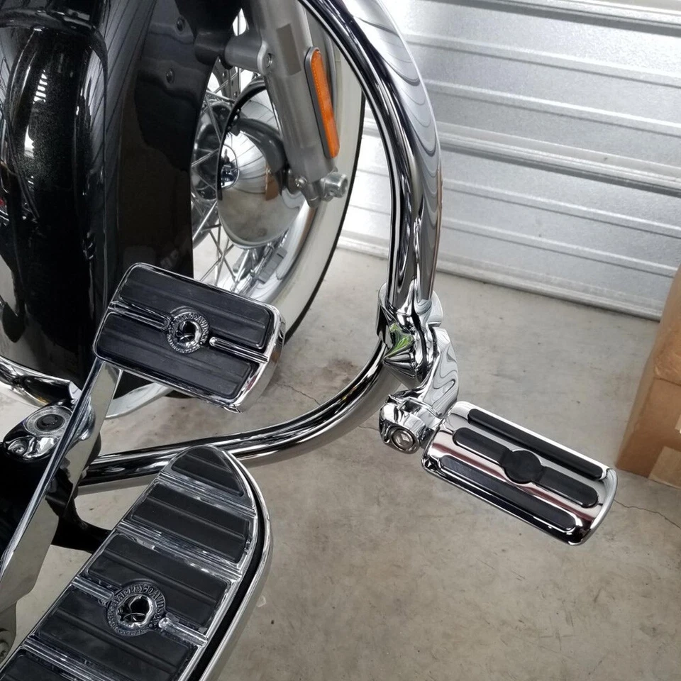 Abrazaderas de estriberas de carretera para motocicleta Harley Davidson Fatboy Street Glide Dyna Foto 2 de 4