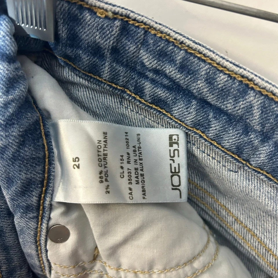 Joes Cut Off Embroidered Back Pocket Distressed Denim Jean Shorts Womens Size 25 - Image 2 of 4