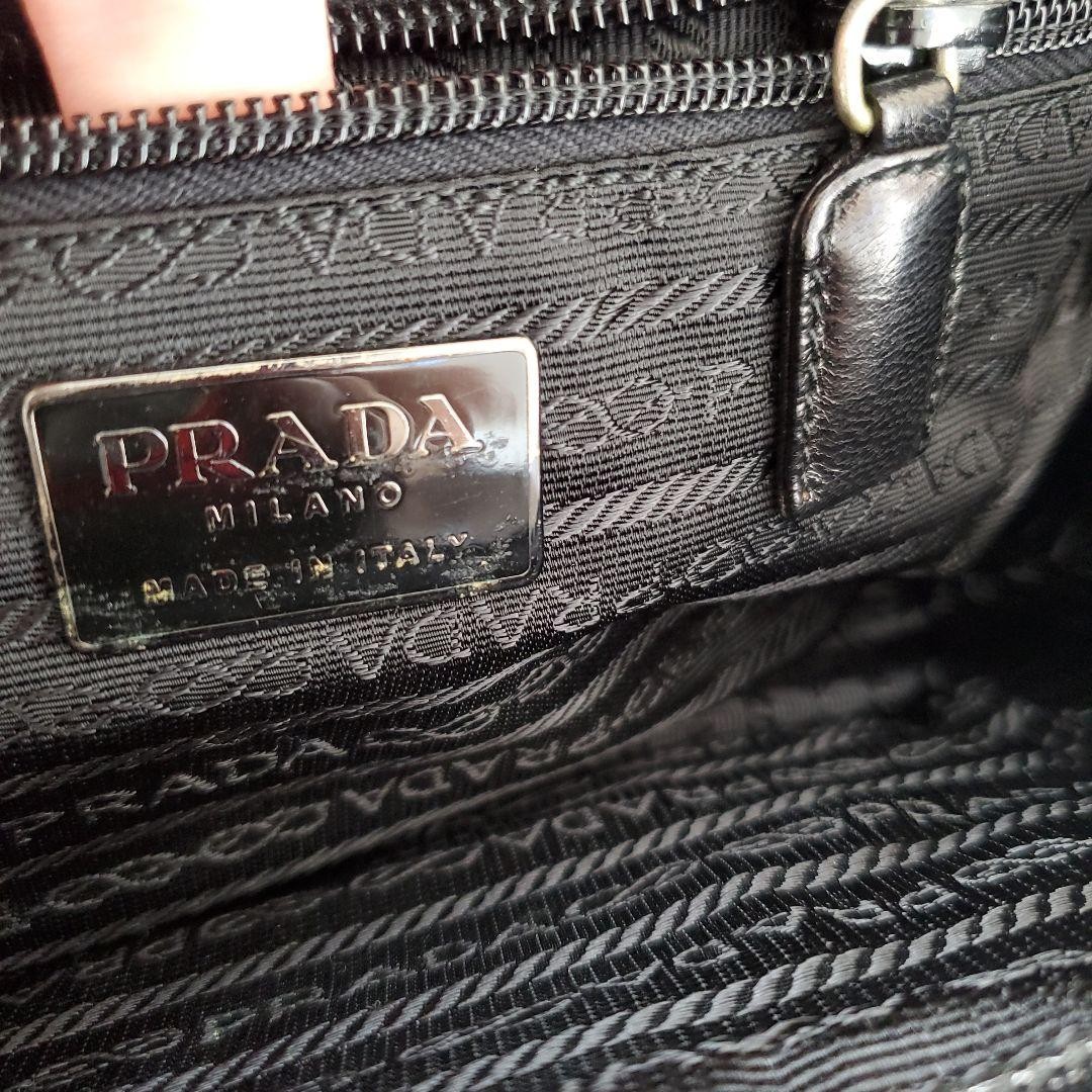 Excellent Condition PRADA All Leather Shoulder Bag Black Vintage thumbnail 14