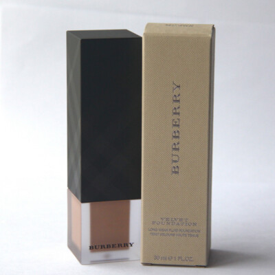 NEW BURBERRY VELVET LONG WEAR FLUID FOUNDATION TRENCH No. 205 FULL SIZE = 30 ml