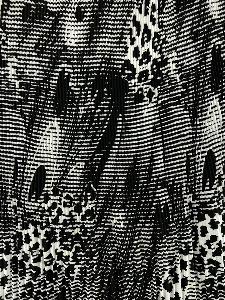 Maxi Falda New Directions Mujer Grande Negra Blanca Plisada Larga Pull On Damas Foto 3 de 4