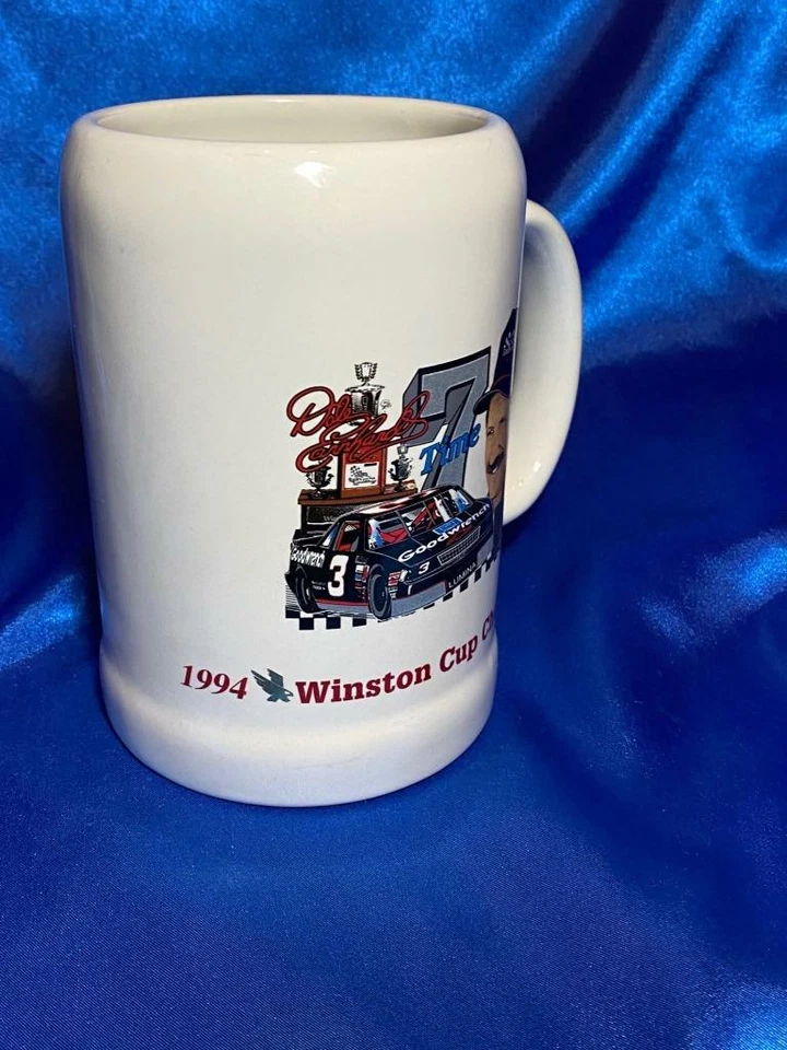 NASCAR Dale Earnhardt 1994 年第 7 届温斯顿杯冠军马克杯奶油色 — 第 2/3 张图片