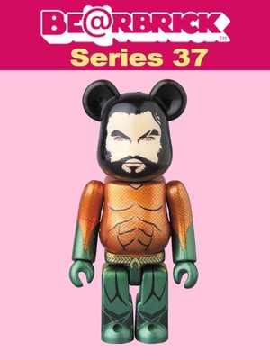 bearbrick aquaman