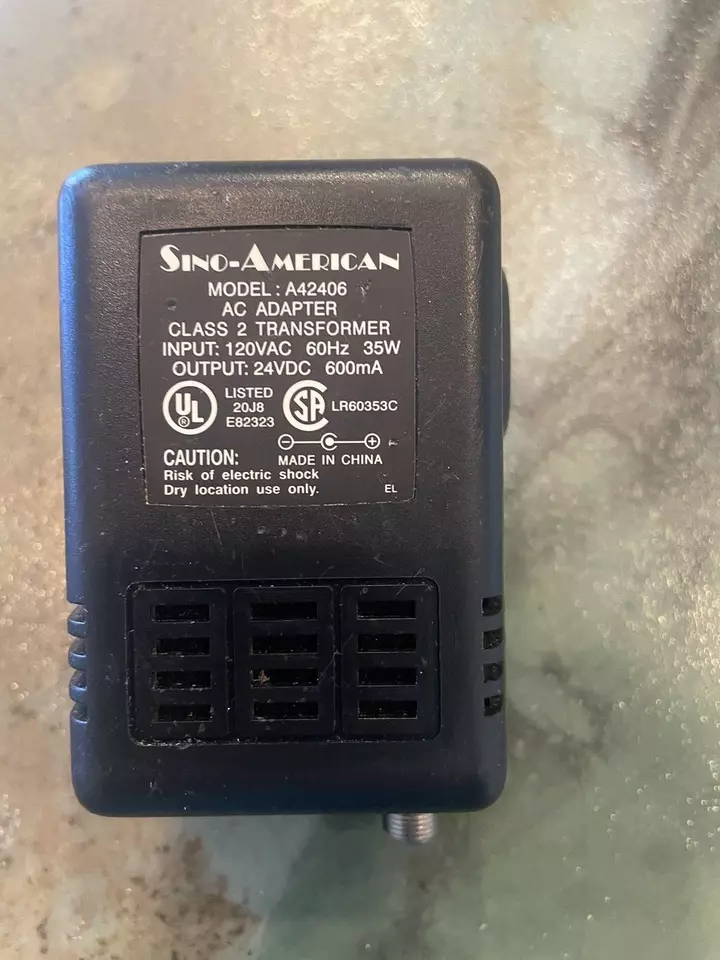 3X4 RCA MULTI-SWITCH LNB + POWER SUPPLY SW34 FTA SATELLITE SPLITTER DSS DBS DISH - Image 4 of 4