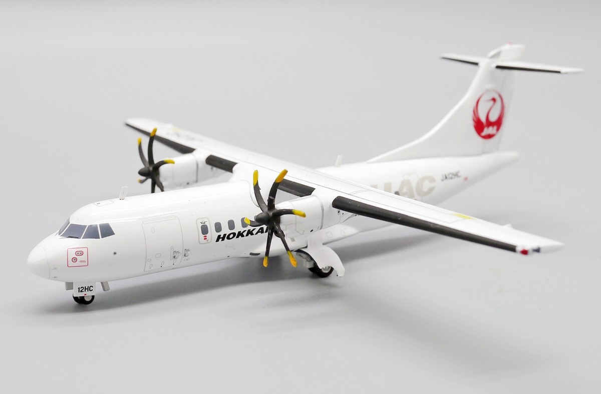 Hokkaido Air System ATR42-600 Reg: JA12HC Scale 1:200 EW Wings