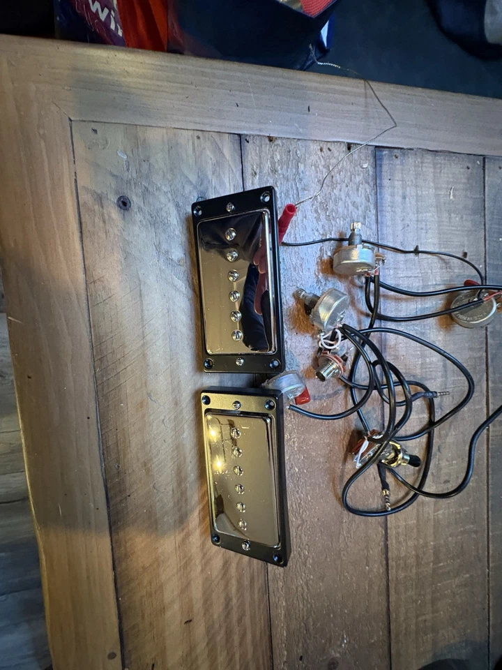 P90 Pickups With solderless Wireless Harness - Image 2 of 2