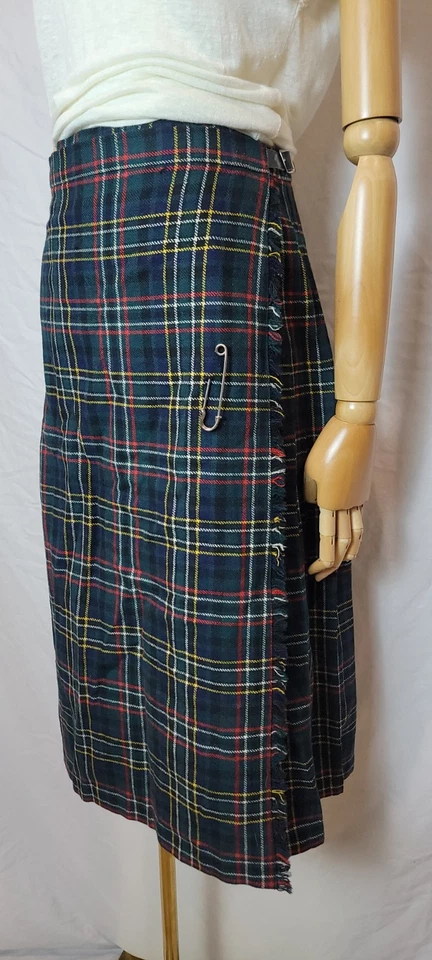 Falda envolvente plisada vintage de tartán de lana a cuadros azul/verde de los años 70 Deans of Scotland Foto 3 de 4
