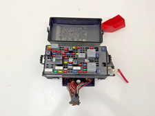 08 - 11 Buick Lucerne Cadillac DTS Rear Under Seat Fuse Box Relay OEM 13712251