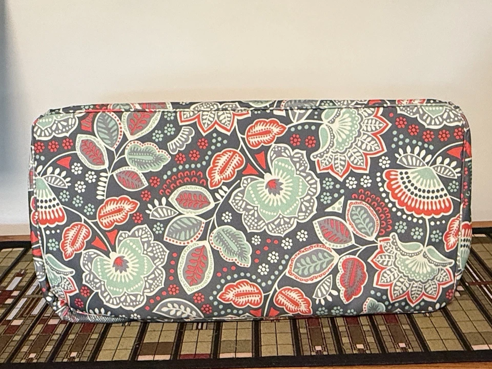 Bolsa de viaje Vera Bradley aligerada floral nómada grande nueva sin etiquetas Foto 3 de 4