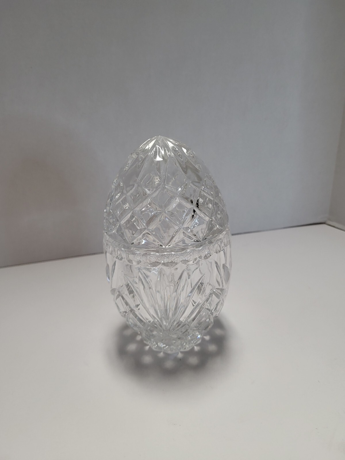 6.75-Inch Pineapple Crystal Egg Candy Jar with Hand-Cut Lid