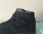 Foto 9 di 10