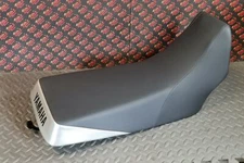 NEW Complete seat 1987-2006 Yamaha Banshee BLACK DIMPLE + SILVER + lettering