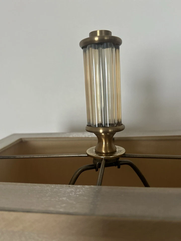 Lámpara de mesa buffet de vidrio ámbar alta Uttermost Moraira Foto 4 de 4