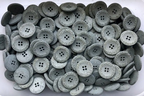 Buttons 23mm 25mm Grey Light Slate Matt Honeycomb 4 Hole Craft Button W383 W383A - Picture 21 of 24