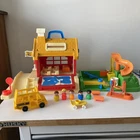 Vintage 1988 Fisher Price Little People School House Playground Playset