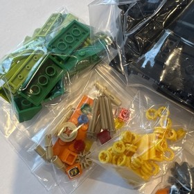 LEGO 8863 World Racers: Blizzard's Peak- 99.9% Complete - Read