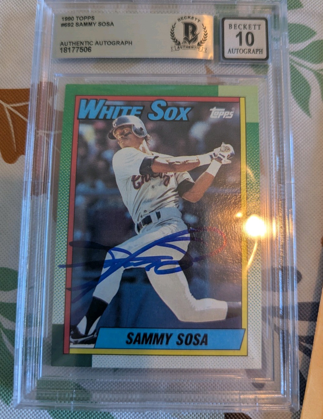 1990 Topps - Sammy Sosa AUTO #692 (RC) BGS Authentic Autograph 10
