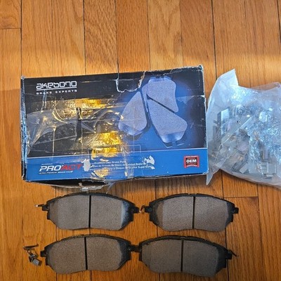 Disc Brake Pad Set-Natural Akebono ACT1078A-Open Box read description 
