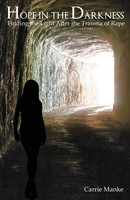 Carrie Manke | Hope In The Darkness | Taschenbuch | Englisch (2020)