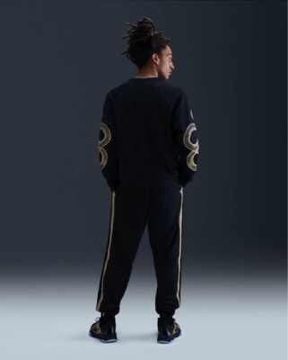 トップス Nike Kobe Year of Mamba Therma-FIT Nike Kobe Year of the Mamba Crew Black – AWOL