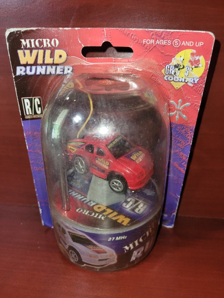 Micro Wild Runner Red Radio Control Race Car Cross Country NEW