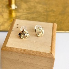 14KT Yellow Gold Flat Horse Post Earrings Great For Gifts Child Teen NEW