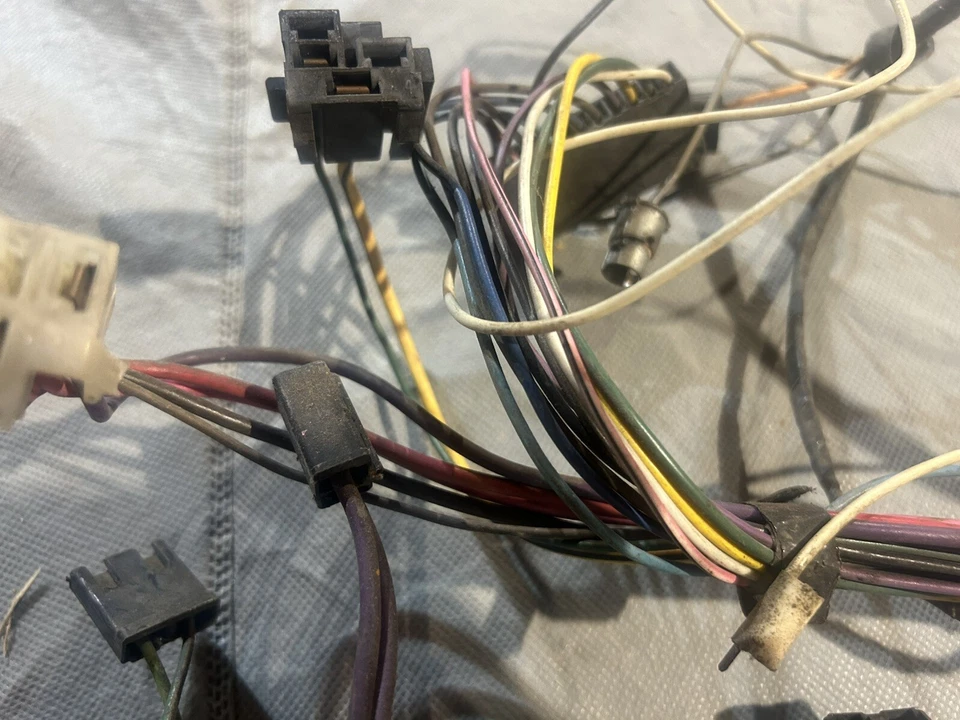 1968 1969 1970 1971 1972 OLDSMOBILE CUTLASS 442  DASH WIRING HARNESS - Image 2 of 4