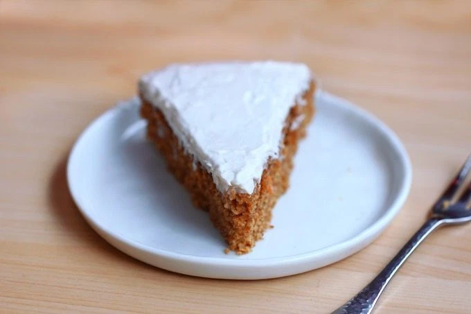 Carrot Cakes...9 Inch Carrot Cakes - Image 3 of 4