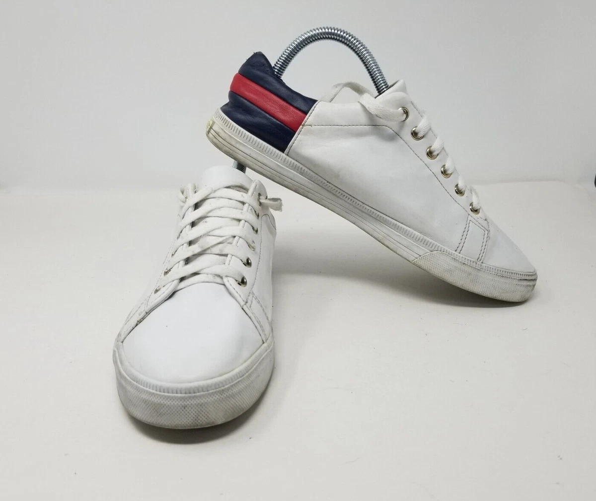 Tommy hilfiger hotsell shoe laces