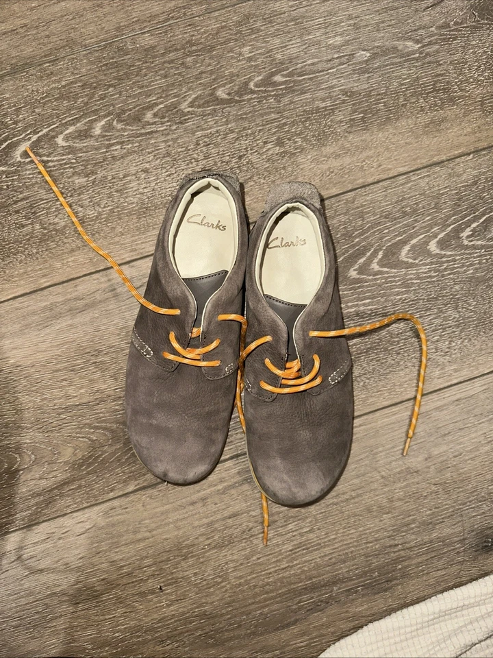 Boys 2 Clark’s Dress Shoes - Image 2 of 4