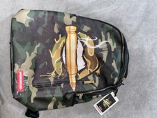 army lips sprayground