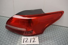 15 16 17 18 Ford Focus Sedan PASSENGER Side Tail Light Used Rear Lamp #1212-T