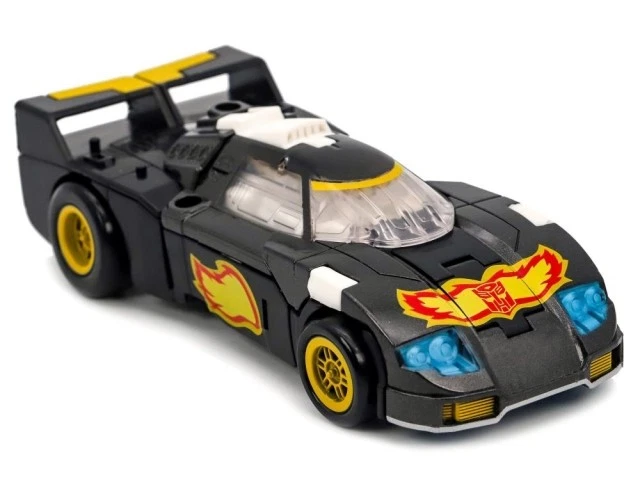 Transformers Generations Selects Deluxe Ricochet - Stepper - Image 2 of 4