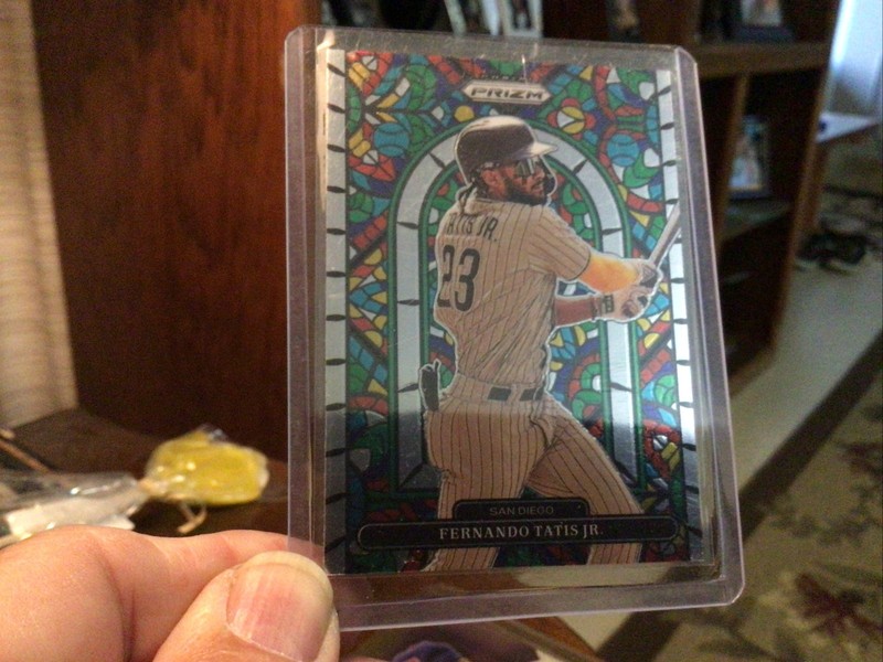 2022 Panini Prizm Stained Glass Fernando Tatie Jr.