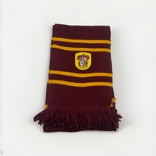 Wizarding World Harry Potter Gryffindor Scarf Maroon Gold Crest Universal Studio