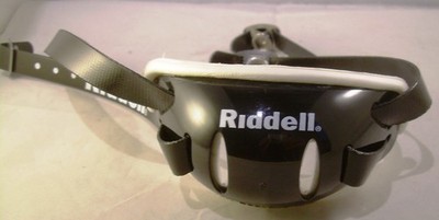 Riddell J4600 Hard Cup Chinstrap Mid/Hi, S, black