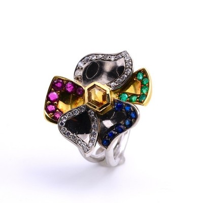 Cocktail Ring with Sapphires Emeralds Rubies in Flower Shape in 18K GG and 950 PT