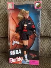 Vintage 1998 Mattel Barbie NBA Atlanta Hawks Basketball Collectible #20734
