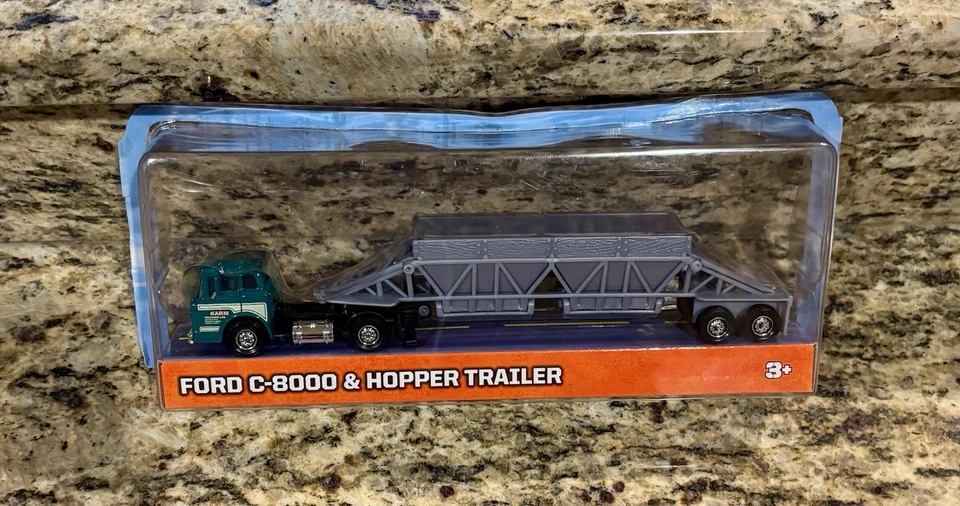 Two Matchbox FORD C-8000 C-900 Hopper Trailer Dry Bulk Hauler Truck Lot New - Image 3 of 3