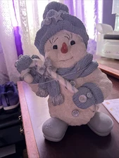 Snow Buddies 11” YUMMY Snowman w/ Candy Cane #94182 Encore Group -1999