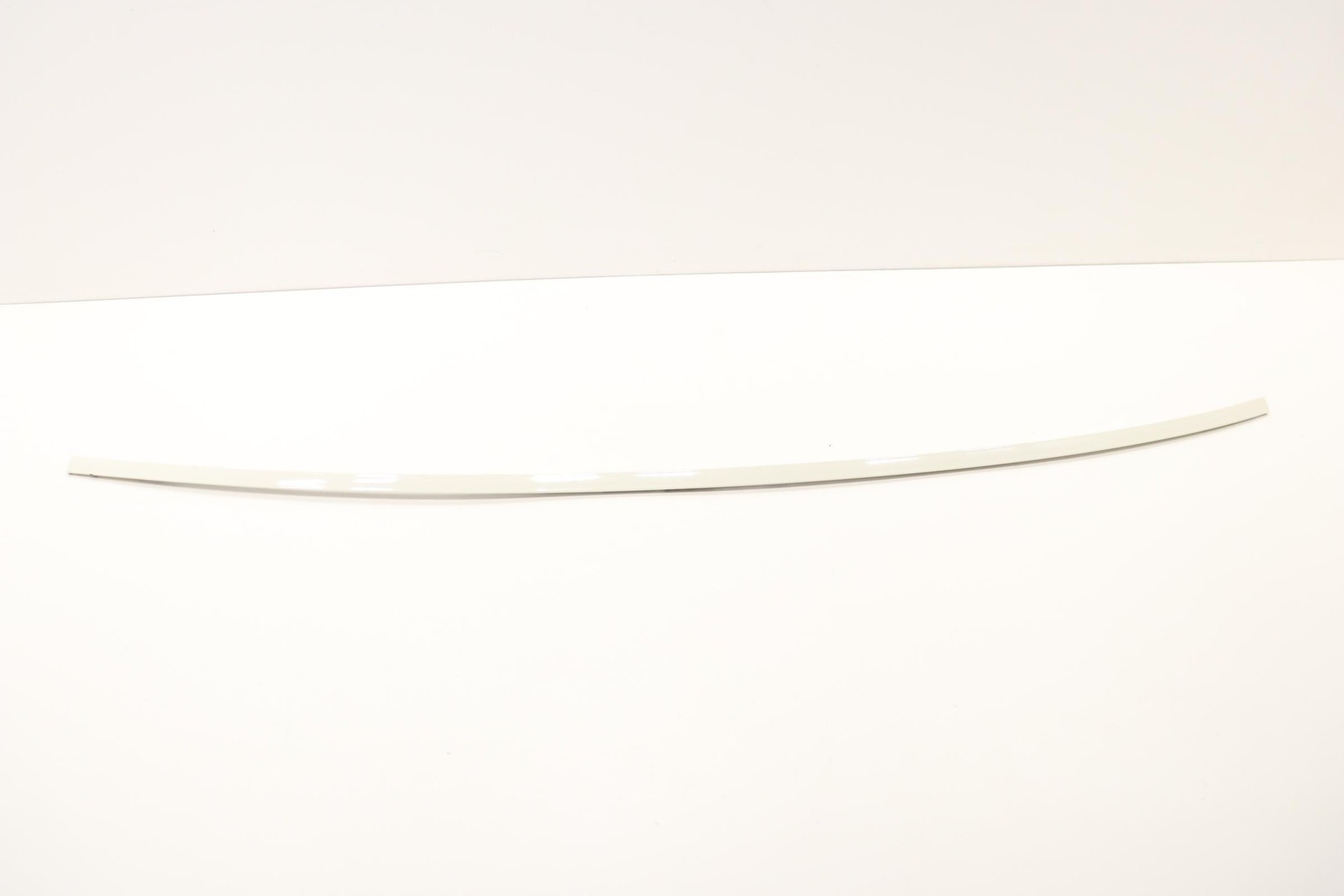 2014 - 2024 MASERATI GHIBLI LEFT DRIVER SIDE ROOF DRIP MOLDING OEM WHITE_BIA