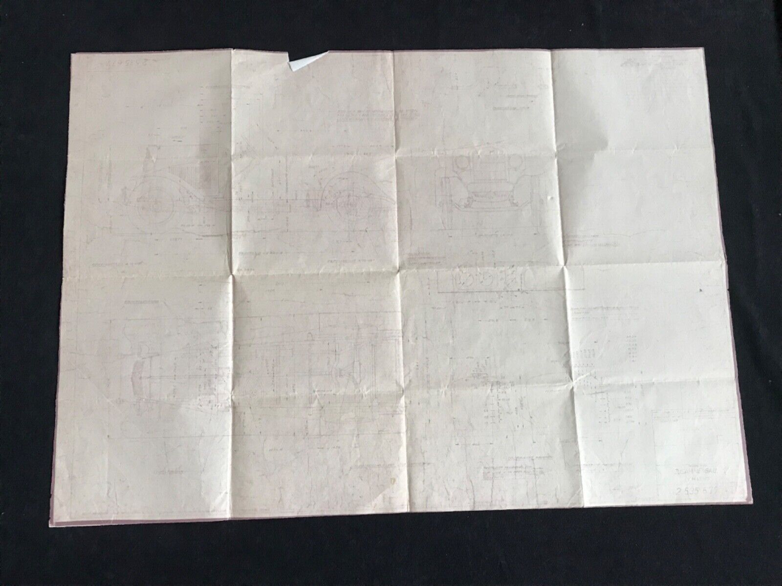 Foto 1 di 7