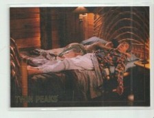 2019 Rittenhouse Twin Peaks Tv Show Trading Card #25