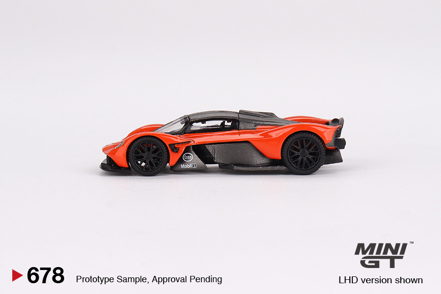 チェイスカー Mijo特注 TSM ミニGT 1/64 アストンマーティン TSM ミニGT 1/64 アストンマーティン ヴァルキリー サンバースト