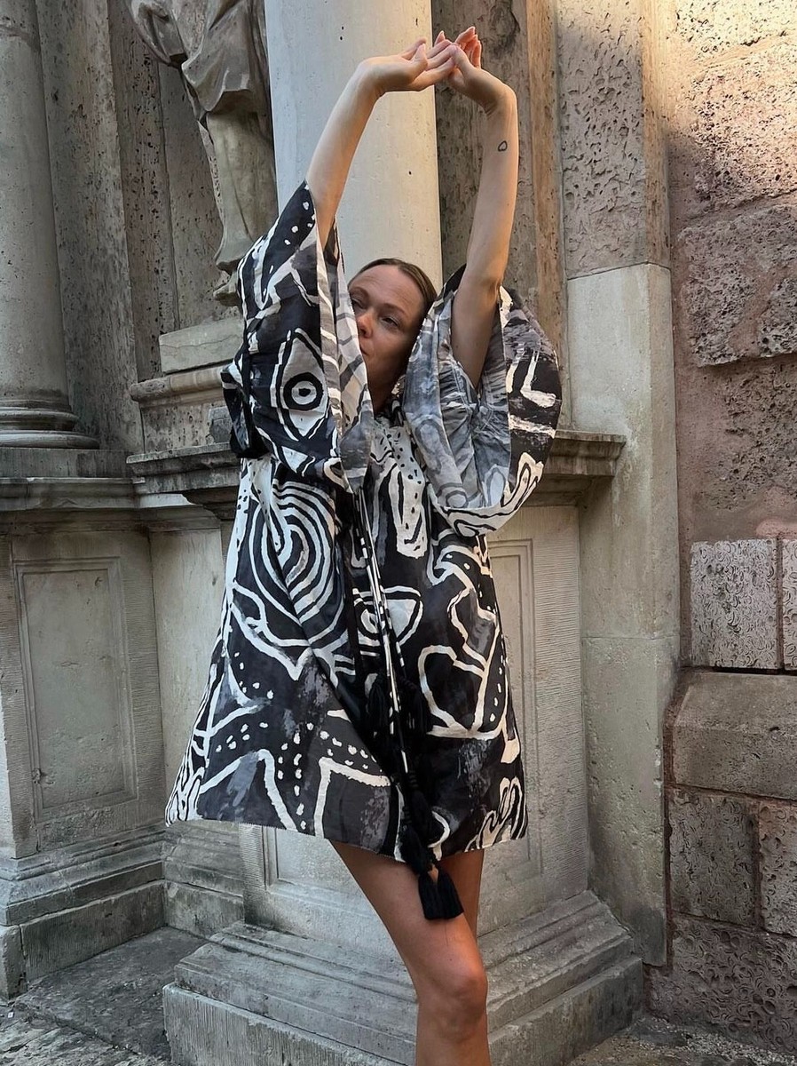 HM mamaさま専用ページ H&M HM STUDIO Drawstring Detail Patterned Tunic Dress BLACK