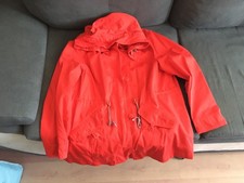 Imperméable Rouge Taille 46 Marque Yessica