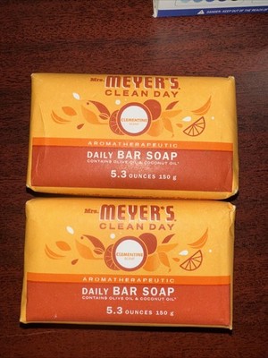 2-Mrs. Meyer's Clean Day Bar Soap Clementine Scent, 5.3 oz